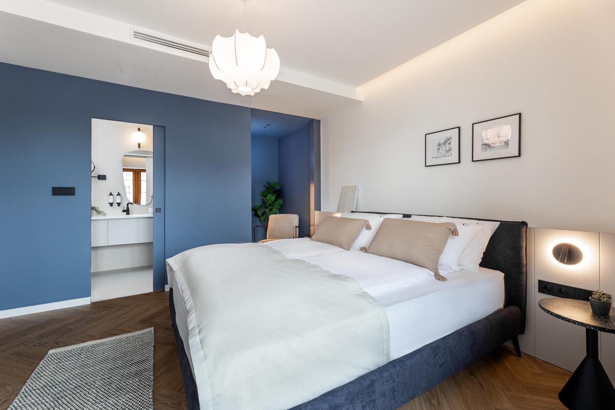 Catalog Boutique Rooms บราติสลาวา ภายนอก รูปภาพ